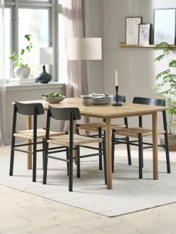 ALSTED + ISLEVALSTED L160 table coloris chêne + 4 ISLEV chaises noir