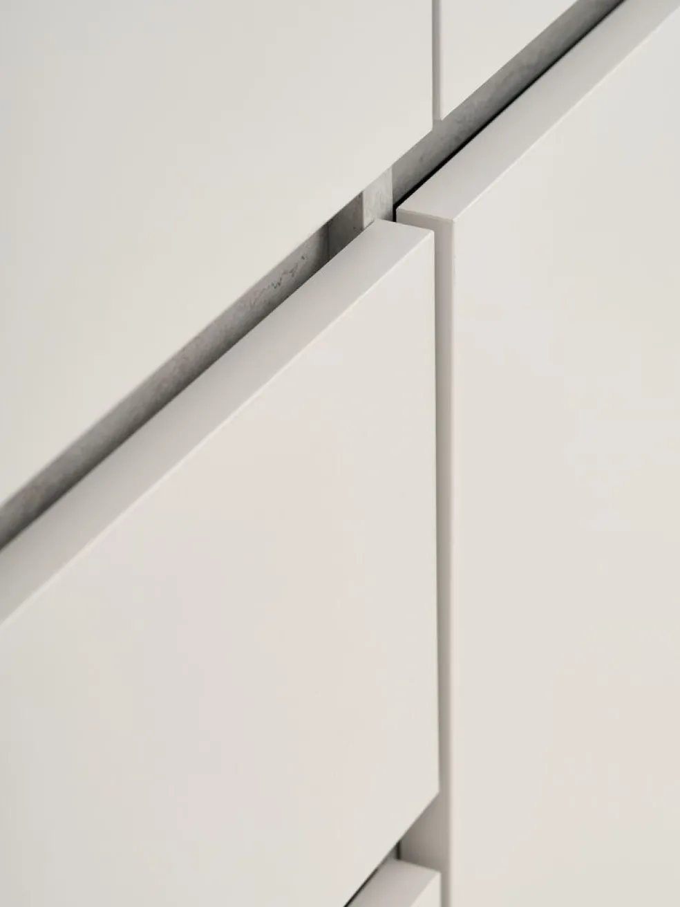 BILLUNDArmoire BILLUND 119x193 4 portes 2 tir. colo travertin/beige