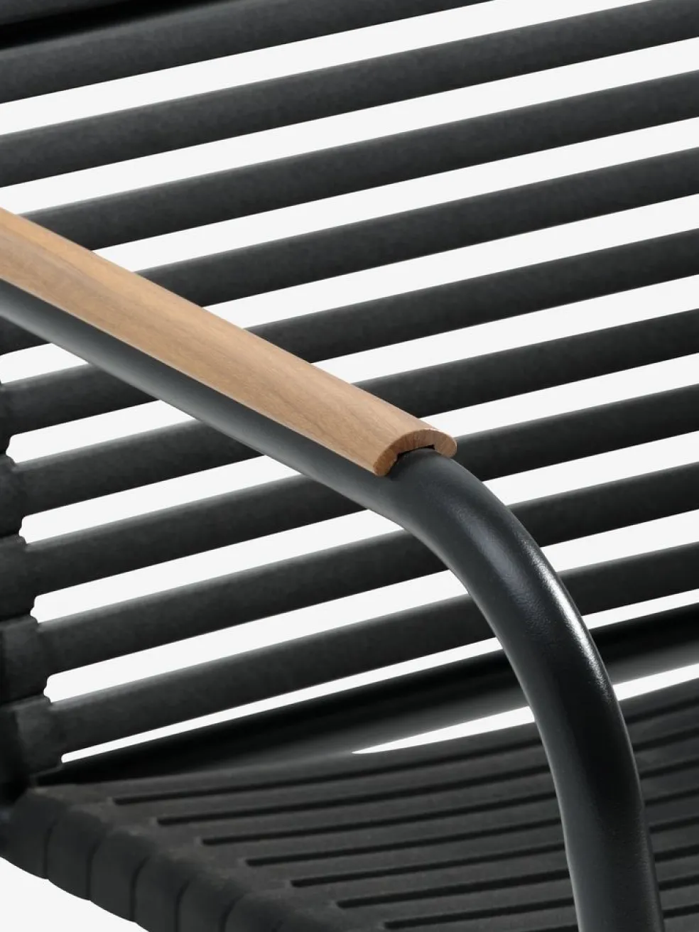 DAGSVAD + NABEDAGSVAD L190 table naturel + 4 NABE chaises noir