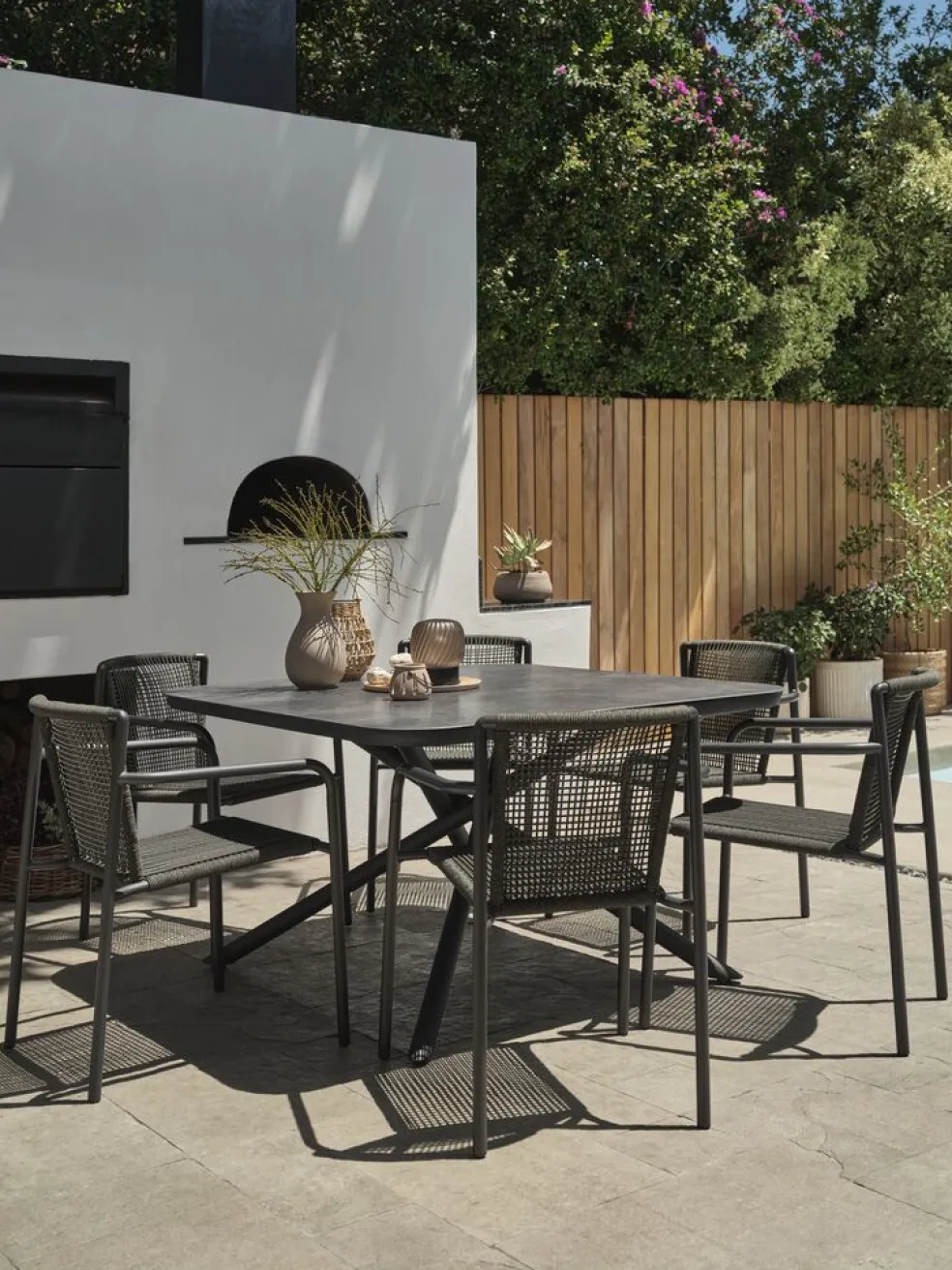 GOTHENBURGTable de jardin GOTHENBURG l120xL120 gris
