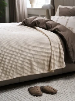 HAGTORNCouvre-lit HAGTORN 200x220 beige