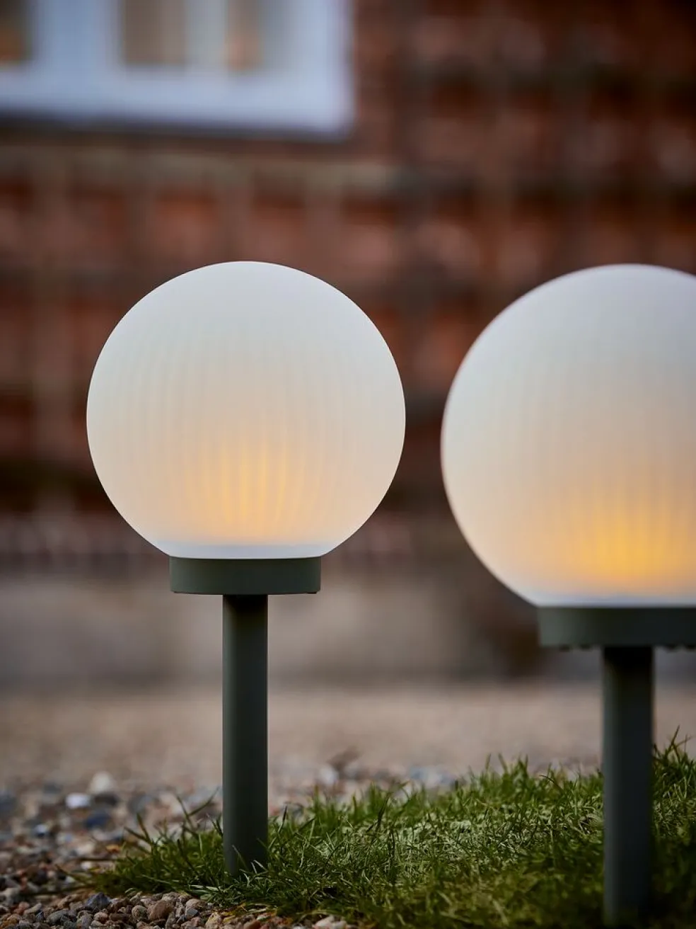HAUKUGLELampe solaire HAUKUGLE Ø18xH46cm blanc