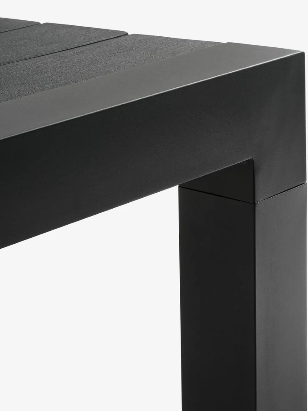 HESTEHAVETable de jardin HESTEHAVE l95xL205/275 noir