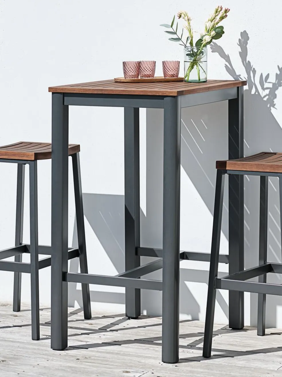 HOVMARKENTable de bar HOVMARKEN l55xL70 eucalyptus