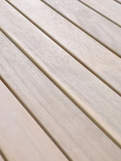 KOLLEN + GAMMELBYKOLLEN L205 table acacia + 4 GAMMELBY chaises gris