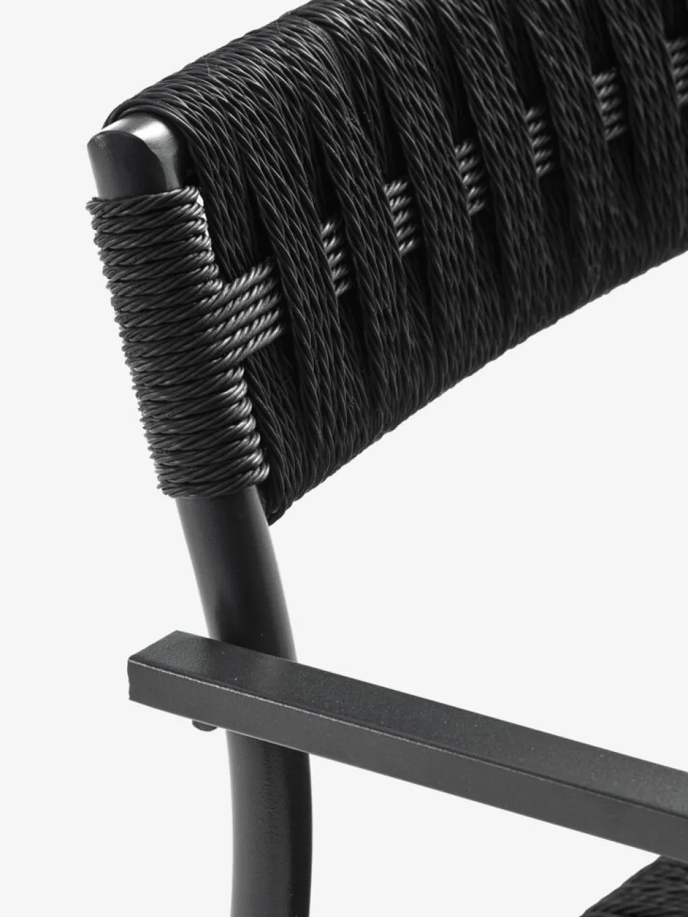 LANGET + TRILLEVALLENLANGET L207 table + 4 TRILLEVALLEN chaises noir