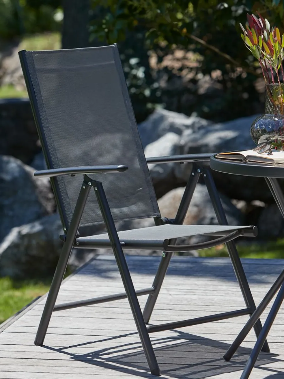 MELLBYChaise inclinable MELLBY noir