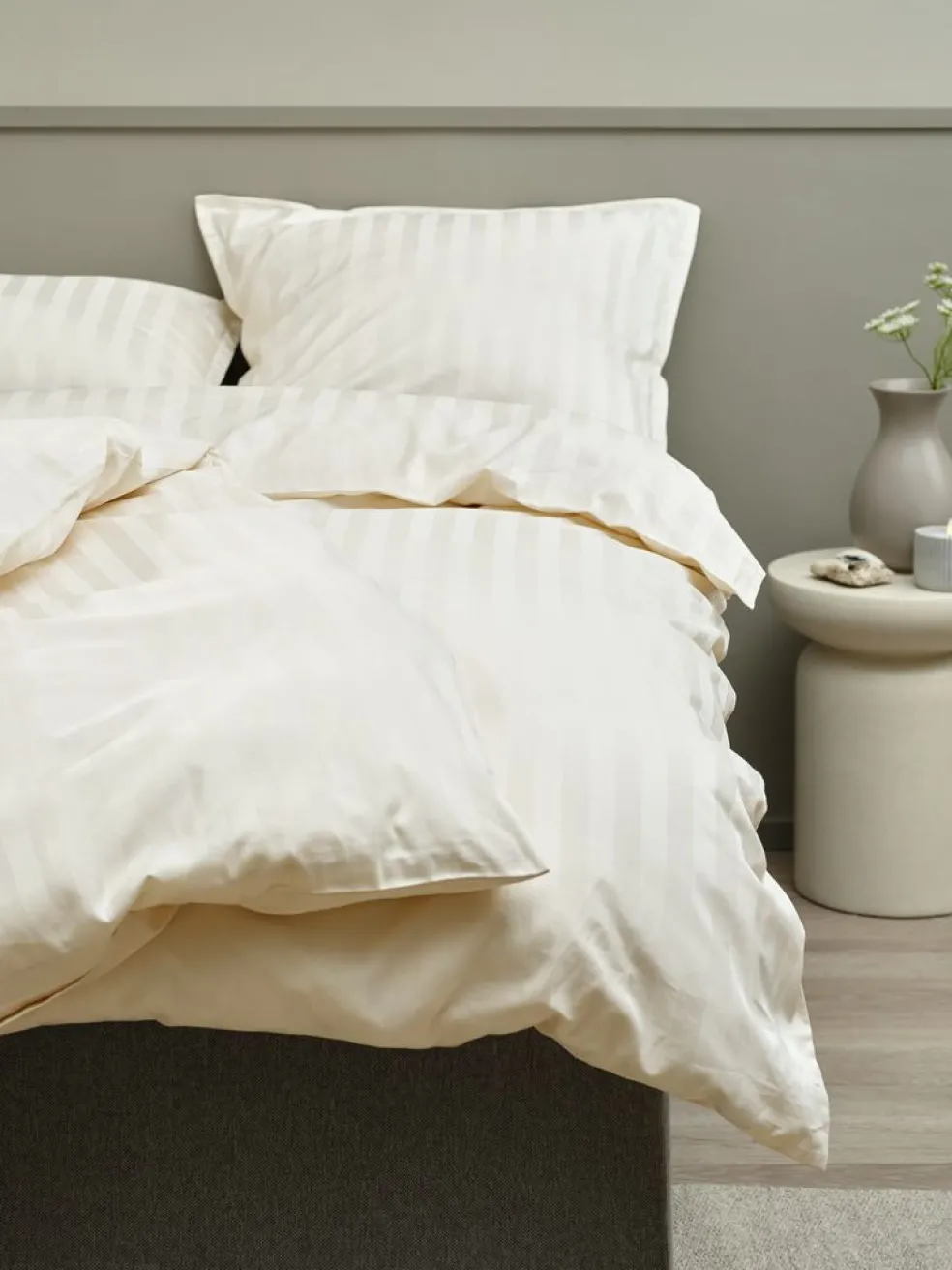 NELLGoldParure de lit Satin NELL 240x220 beige