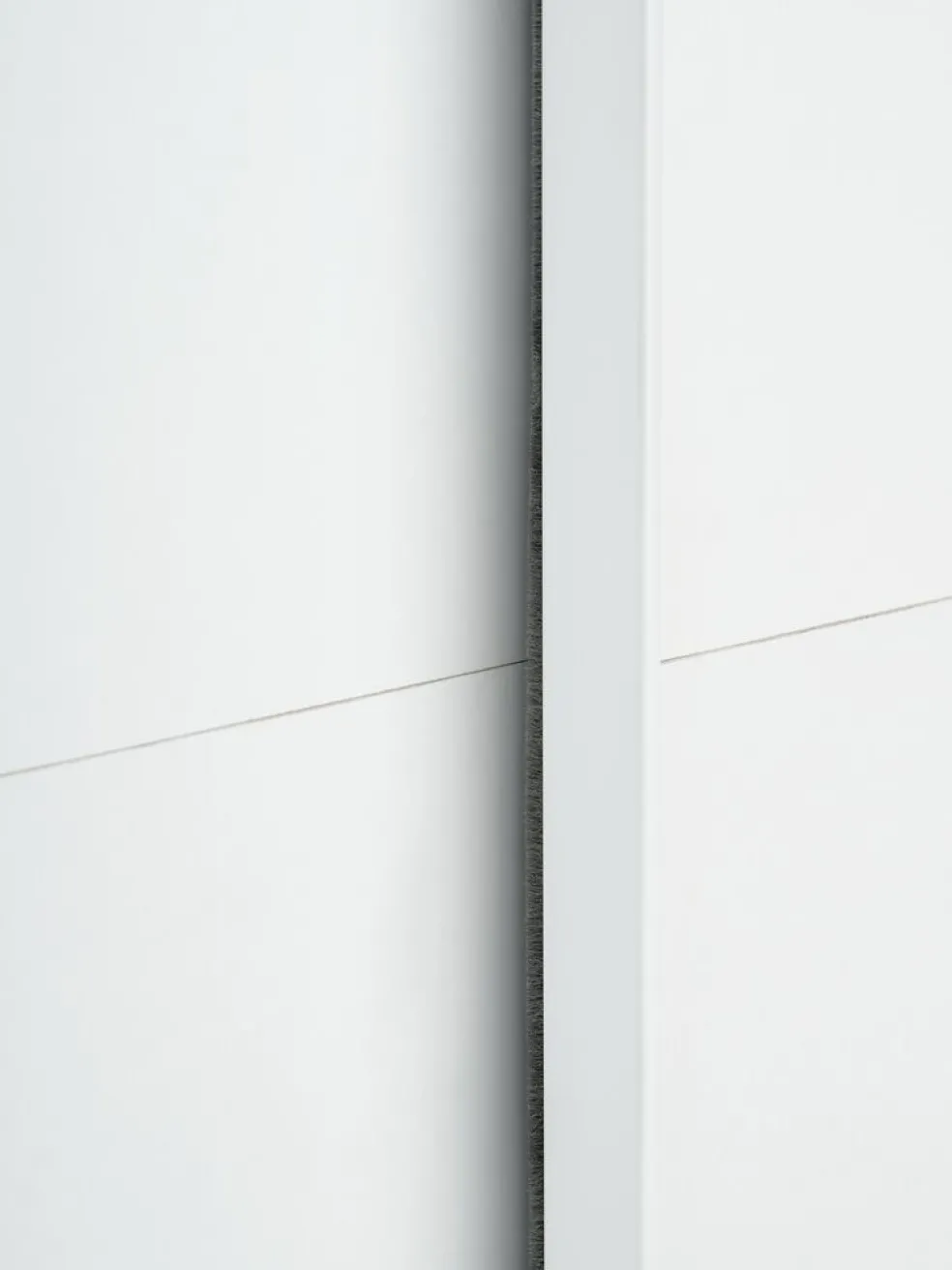 RABERGArmoire RABERG 200x200 blanc