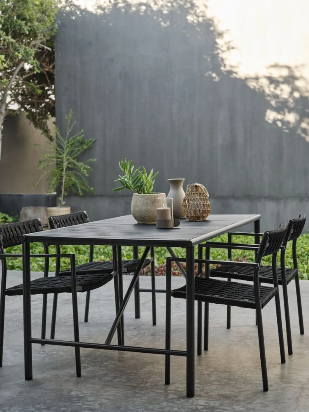 TRILLEVALLENChaise empilable TRILLEVALLEN noir