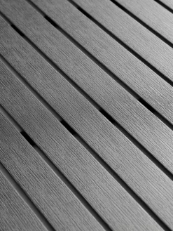 VIERLITable de jardin VIERLI l90xL149 noir